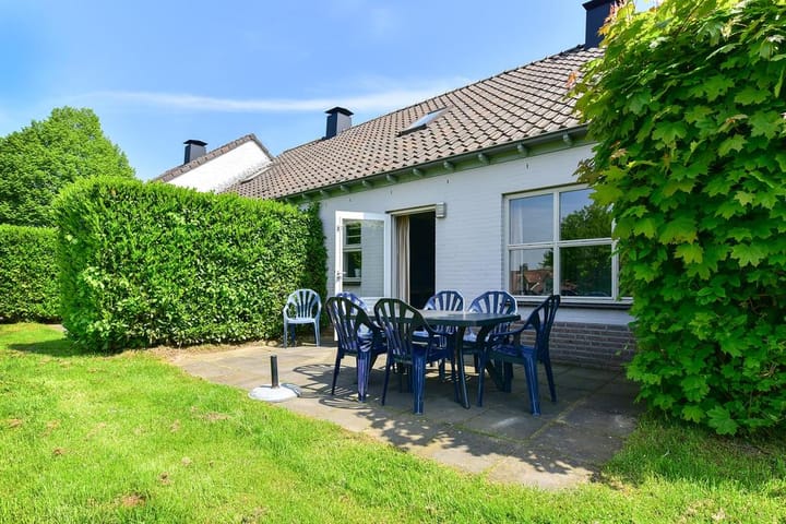 Foto 21 van Randweg 21-029