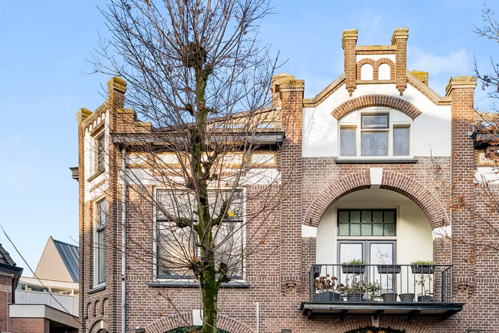 Photo 4 of Dorpsstraat 16-B