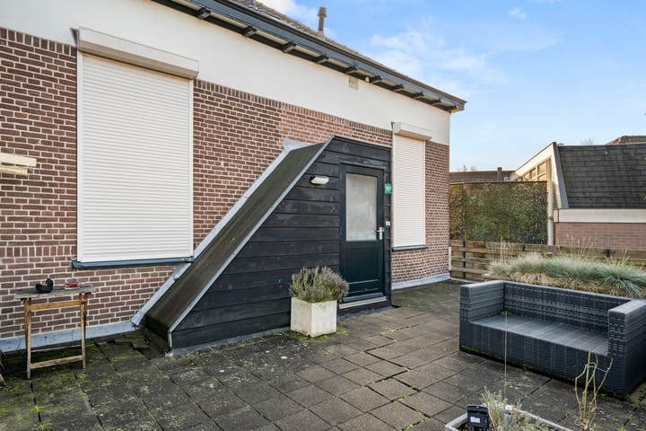 Photo 9 of Dorpsstraat 16-B