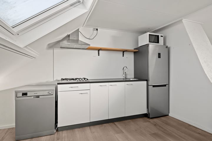 Photo 19 of Dorpsstraat 16-B