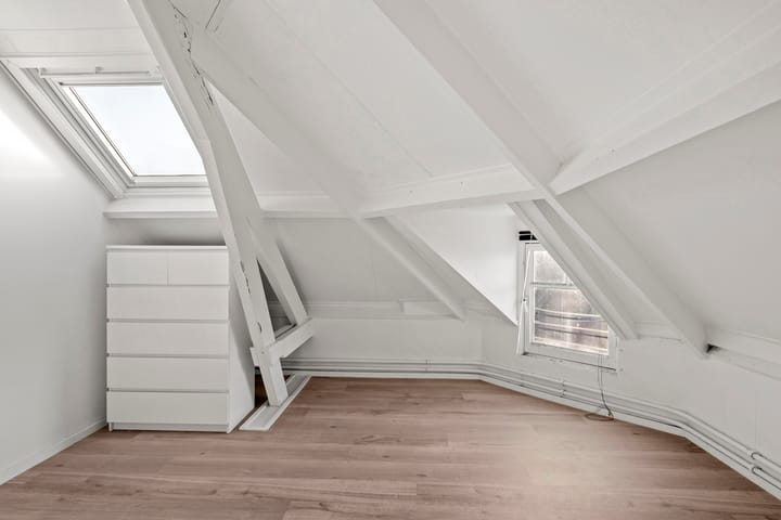 Photo 23 of Dorpsstraat 16-B