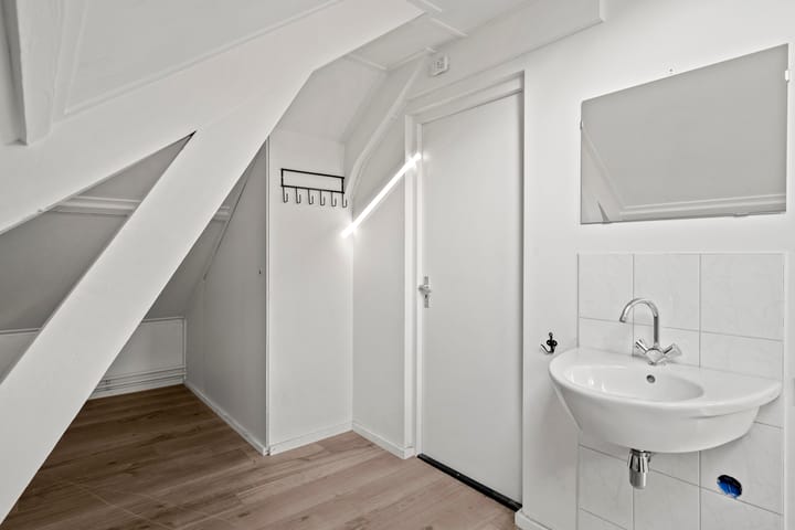 Photo 26 of Dorpsstraat 16-B