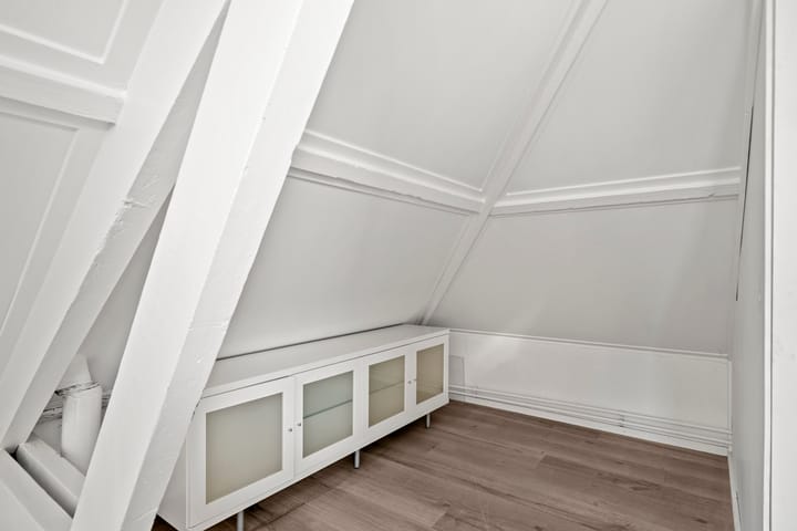 Photo 27 of Dorpsstraat 16-B