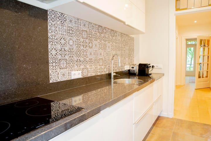 Foto 4 van Surinameplein 80-1