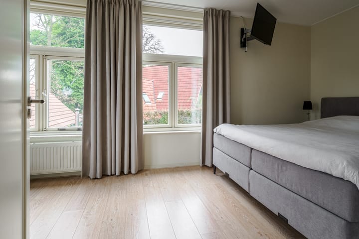 Photo 19 of Hoofdstraat 5