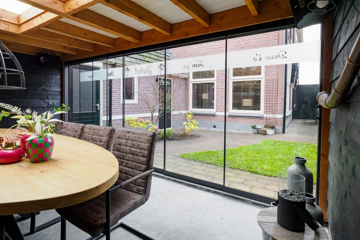 Photo 37 of Hoofdstraat 5