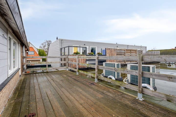 Foto 25 van Hoofdstraat 50-B