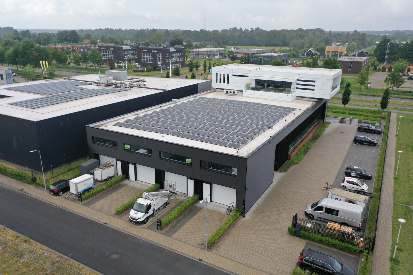 View photo 2 of Moerbeilaan 1-b