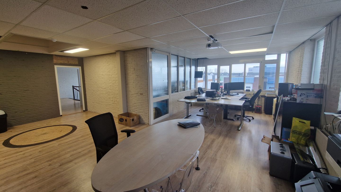 Bekijk foto 4 van Rostockstraat 6