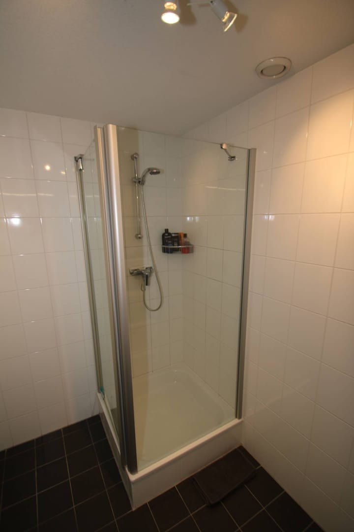 Foto 10 van Wijnbrugstraat 143