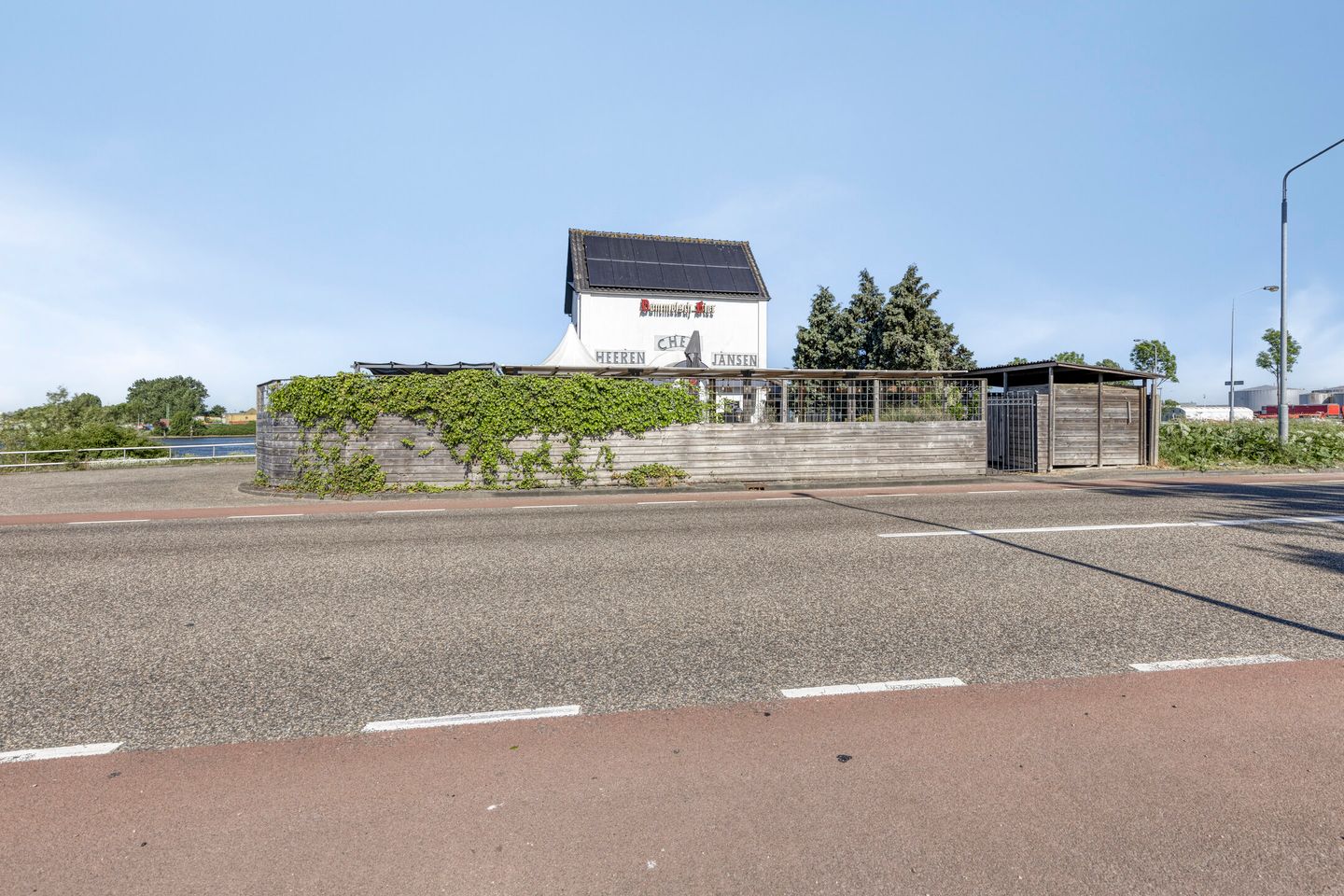 Bekijk foto 3 van Wieldrechtseweg 52