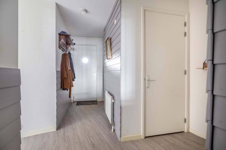 Photo 5 of Zuiderzee op Zuid 3