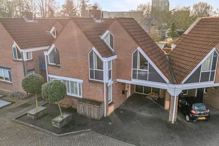 Foto 2 van Snavel van Emekamp 42