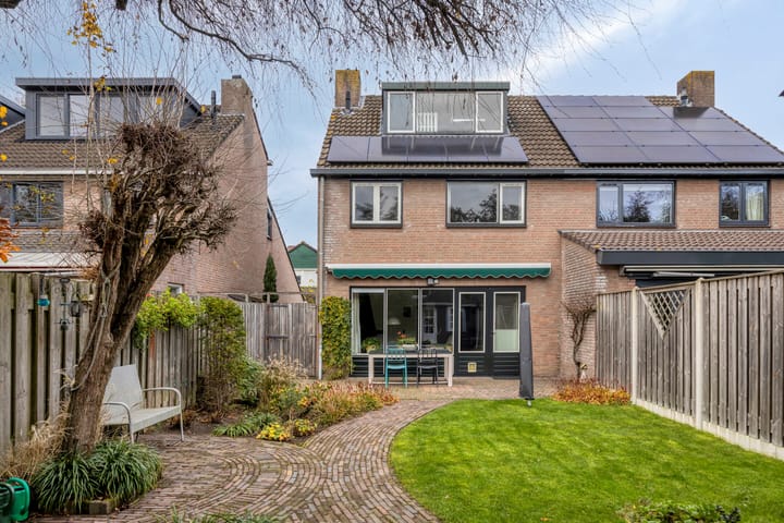 Foto 4 van Buntlaar 24