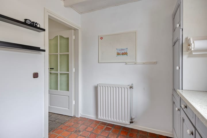 Photo 14 of Buntlaar 24