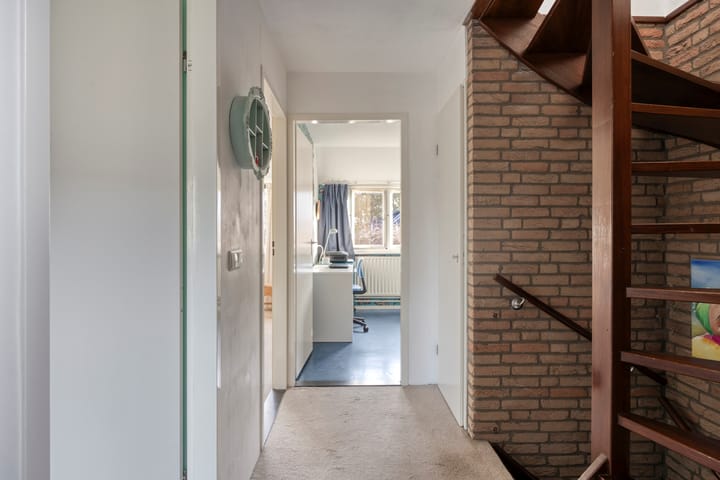 Photo 16 of Buntlaar 24