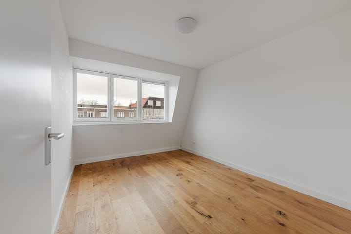 Photo 6 of Cornelis van Noordestraat 20-A