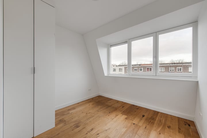 Photo 7 of Cornelis van Noordestraat 20-A