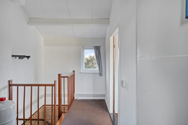 Photo 27 of Buntlaar 24