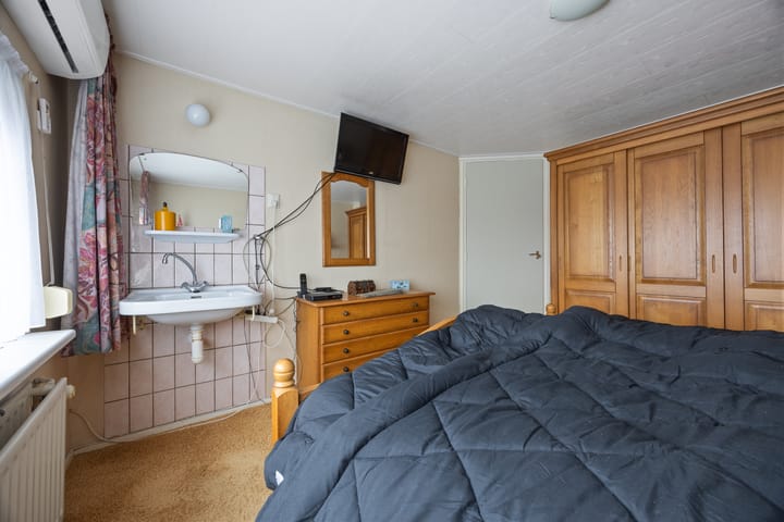 Foto 17 van St. Crispijnstraat 35