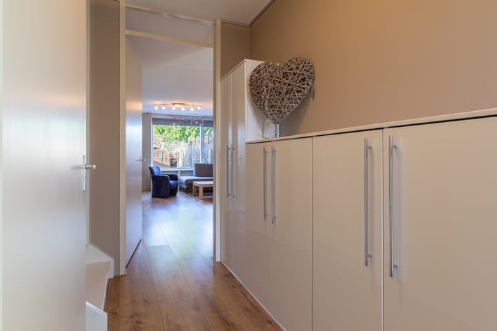 Foto 2 van Van Cosselaerstraat 33