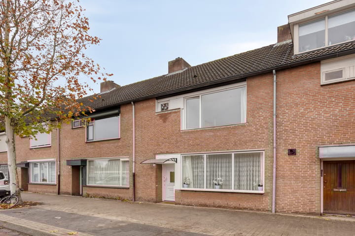 Foto 5 van Mecklenburgstraat 64