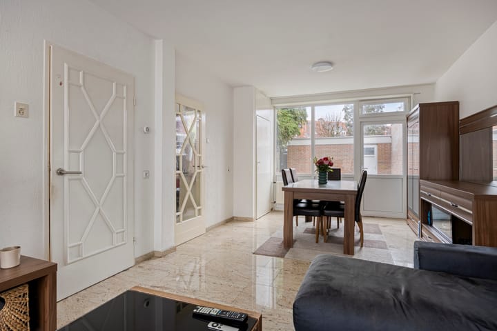 Foto 11 van Mecklenburgstraat 64