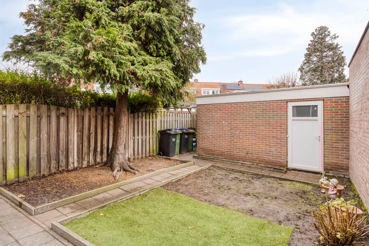 Foto 15 van Mecklenburgstraat 64