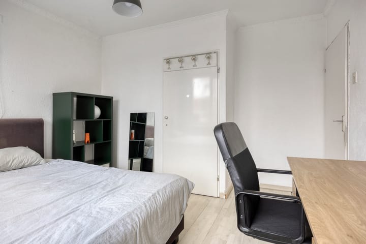 Foto 28 van Mecklenburgstraat 64