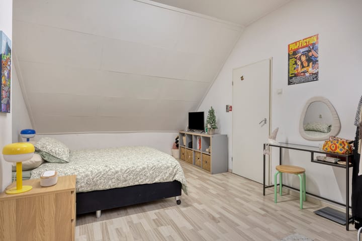 Foto 34 van Mecklenburgstraat 64