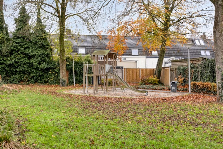 Foto 39 van Mecklenburgstraat 64