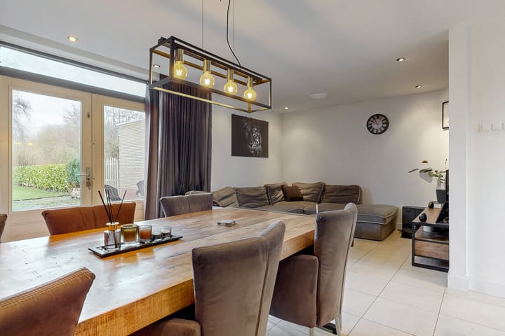 Foto 9 van Ravenstraat 8