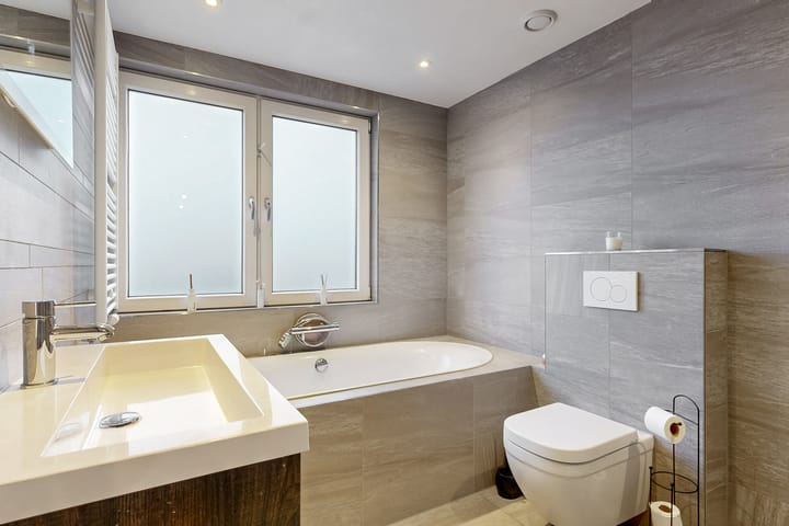 Foto 12 van Ravenstraat 8