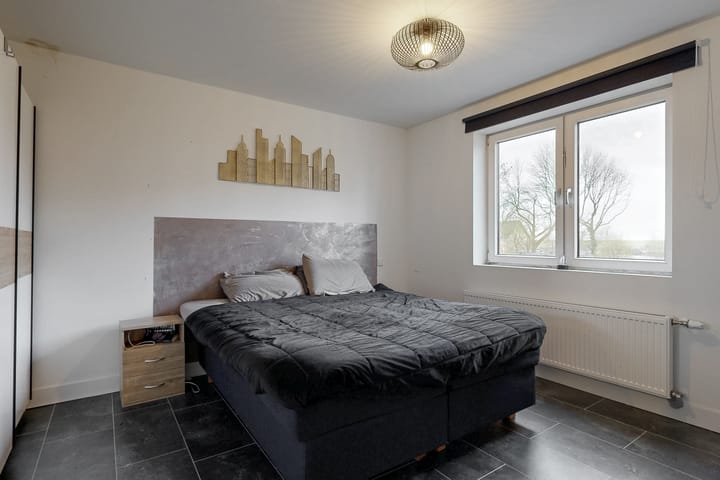 Foto 15 van Ravenstraat 8