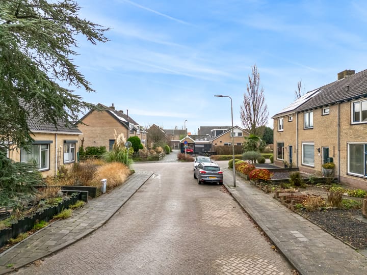 Foto 28 van Ravenstraat 8