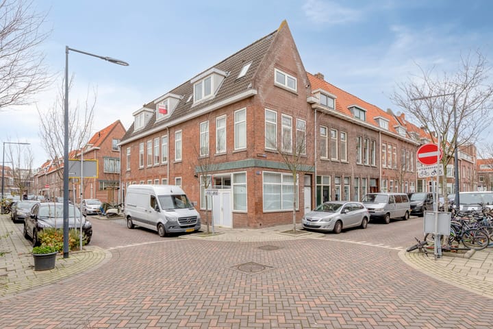 Photo 1 of Tollensstraat 17-2