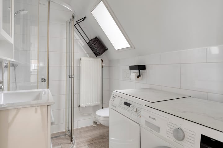 Photo 14 of Tollensstraat 17-2