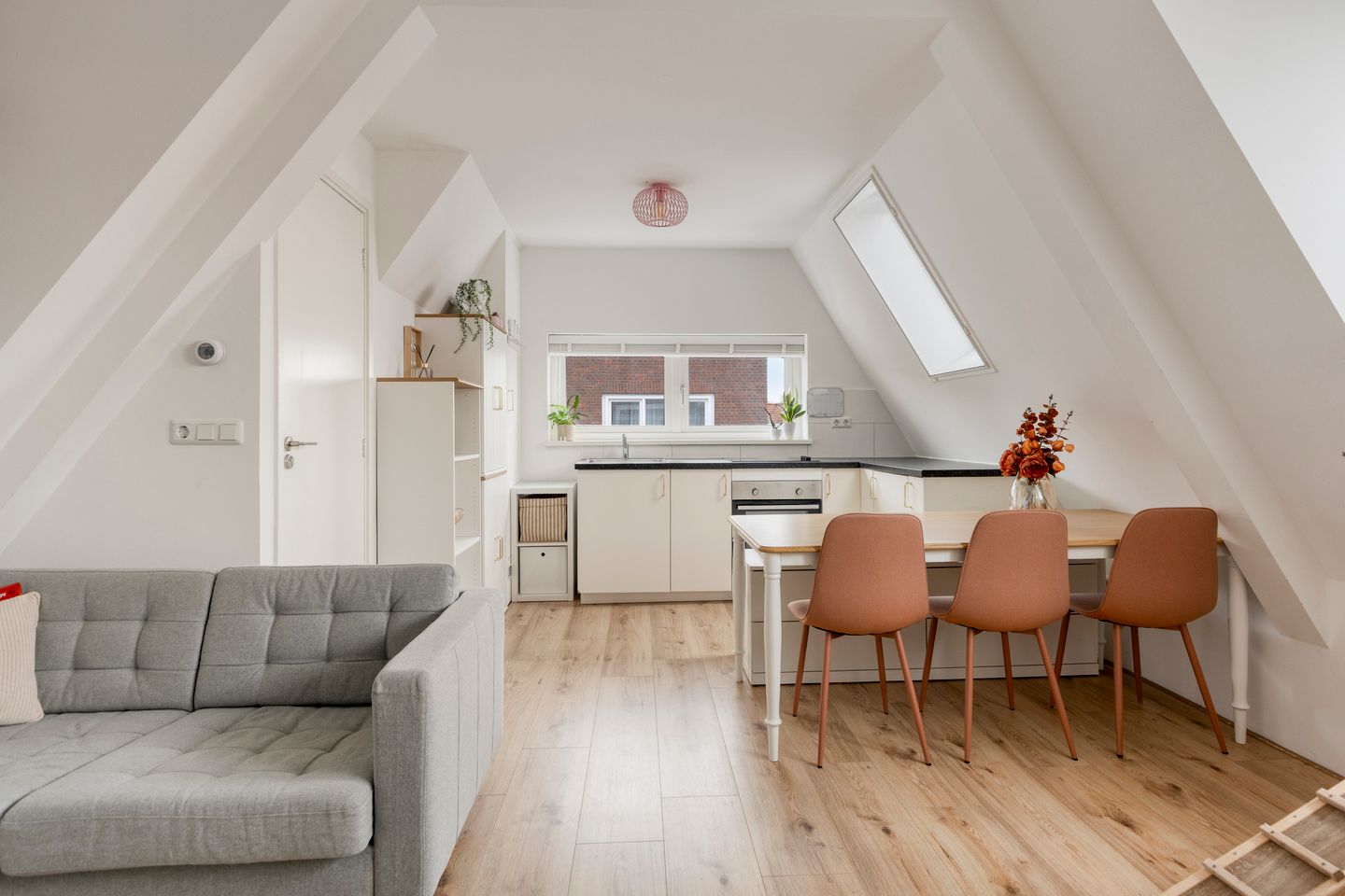 Foto 20 van Tollensstraat 17-2