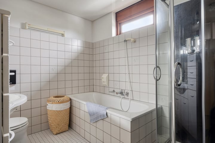 Foto 23 van Bloemendaalstraat 9