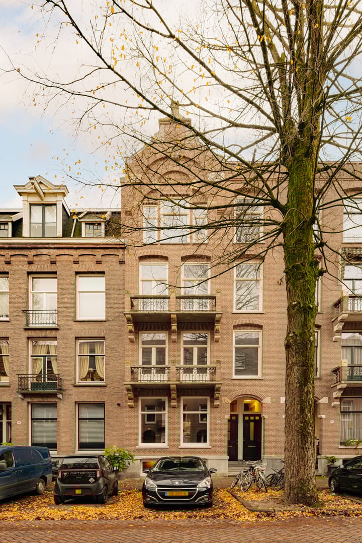 Photo 3 of Johannes Verhulststraat 143-A