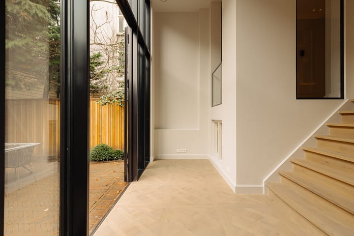 Photo 19 of Johannes Verhulststraat 143-A