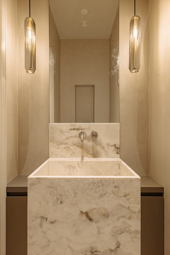 Photo 24 of Johannes Verhulststraat 143-A