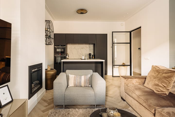 Photo 44 of Johannes Verhulststraat 143-A