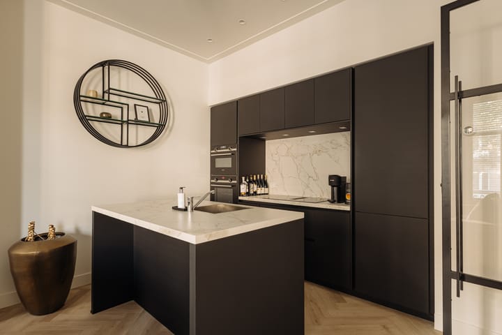 Photo 45 of Johannes Verhulststraat 143-A