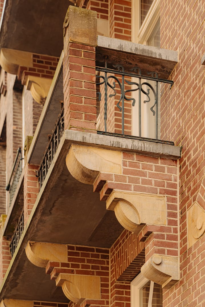 Photo 60 of Johannes Verhulststraat 143-A