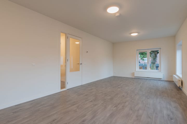 Foto 6 van Naarderstraat 21-1