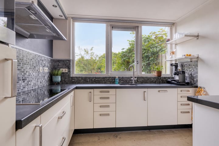 Foto 16 van Mostheuvelstraat 119