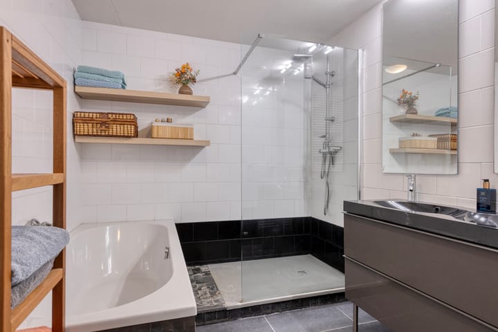 Foto 24 van Mostheuvelstraat 119