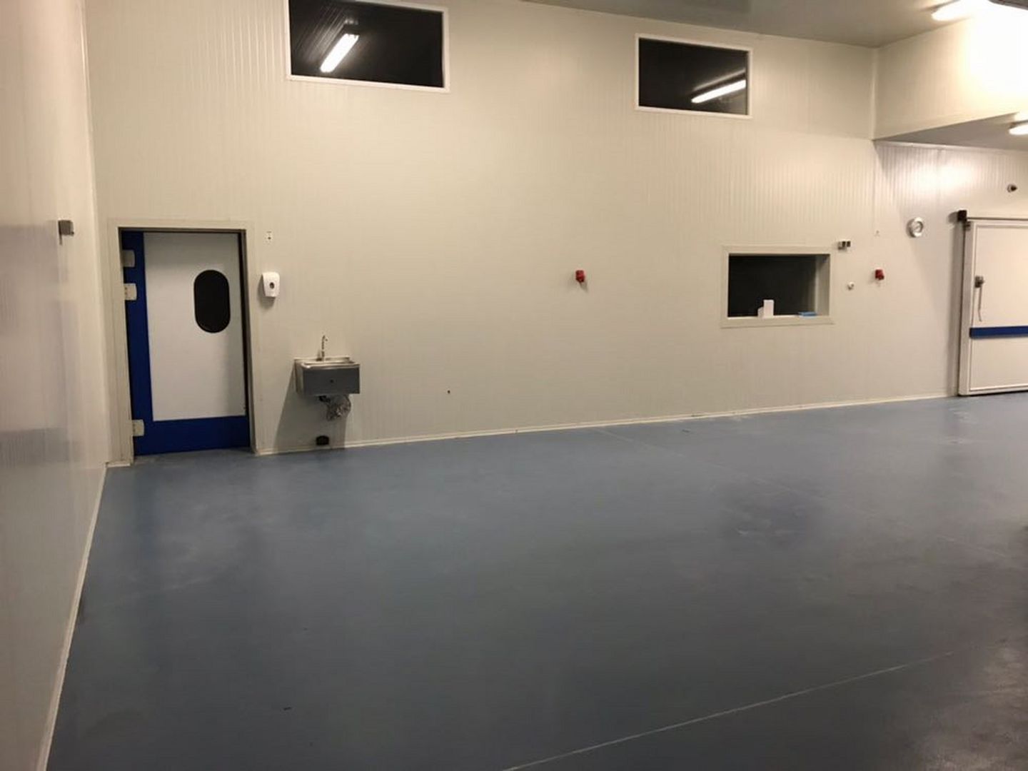 View photo 5 of Bedrijvenweg 45