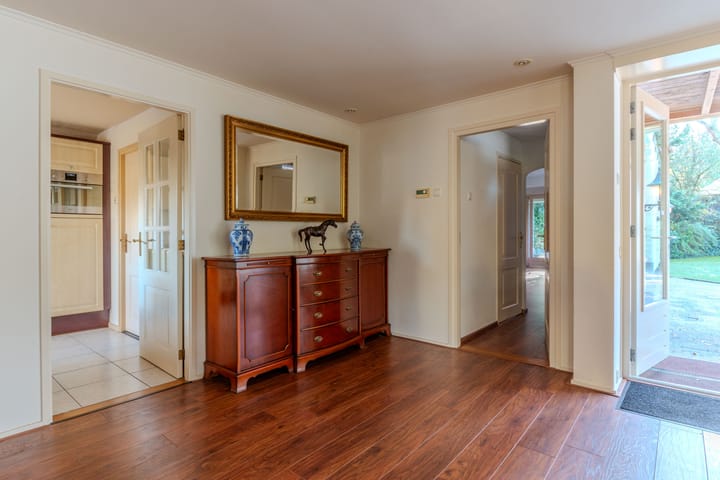 Photo 9 of Van Reenenpark 25